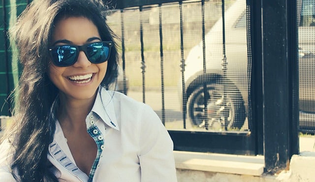 RAKELLE MAURICI FASHION STYLIST