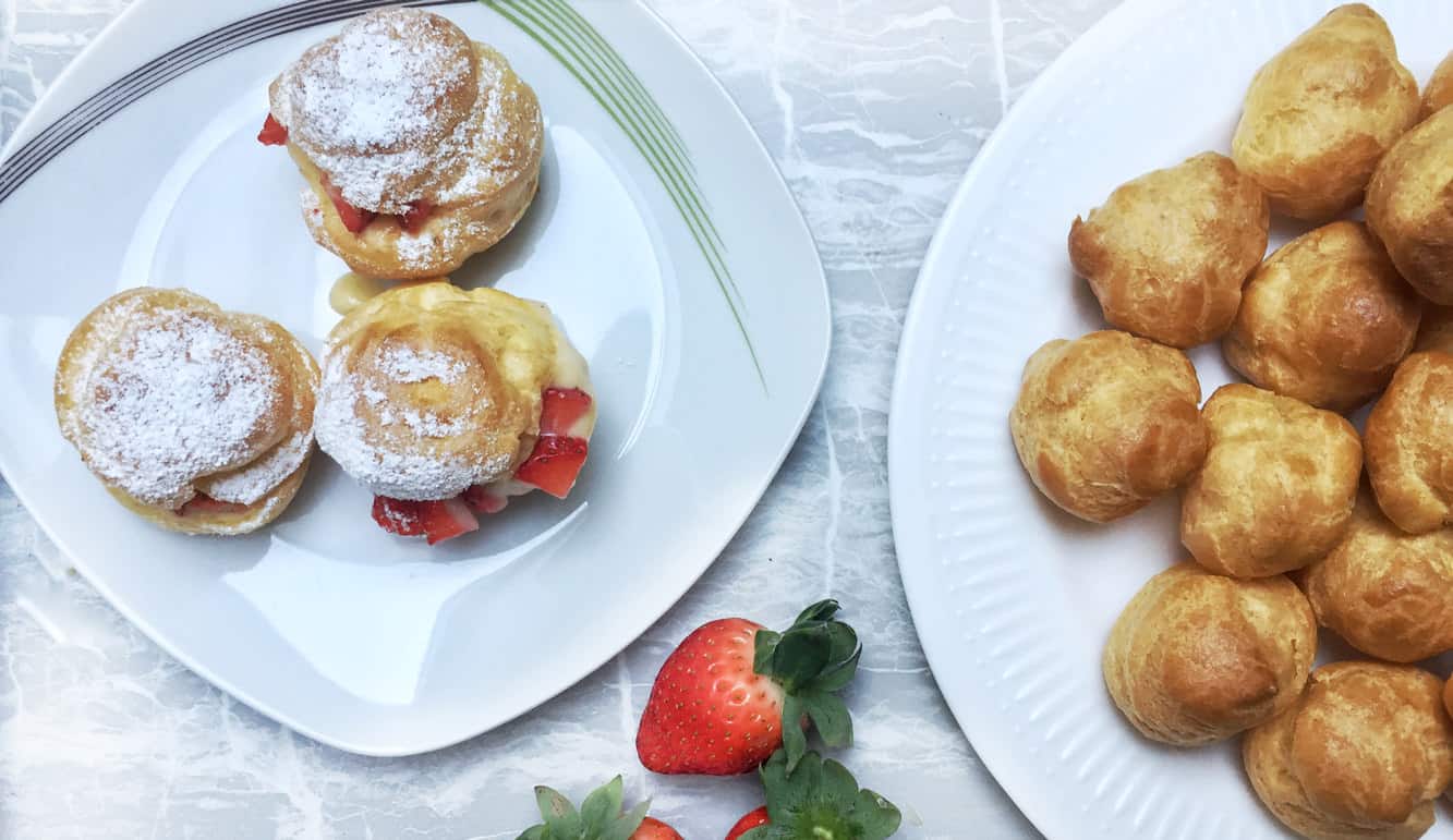 Cream Puffs Recipe with Strawberry