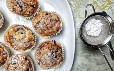 BEST BLUEBERRY MUFFINS WITH STREUSEL – EASY AIR FRYER RECIPE